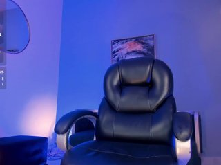 SophieBarnett Porn Show