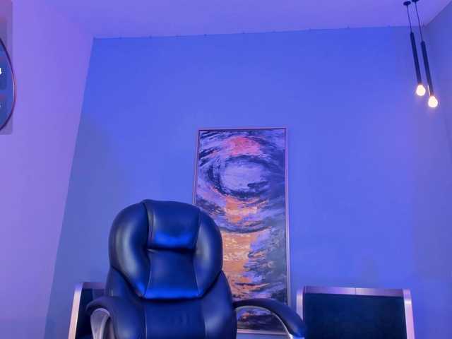 SophieBarnett's BongaCams show and profile