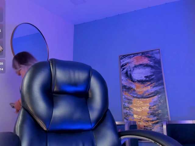 SophieBarnett's BongaCams show and profile