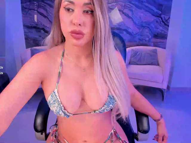 SophieBarnett's BongaCams show and profile