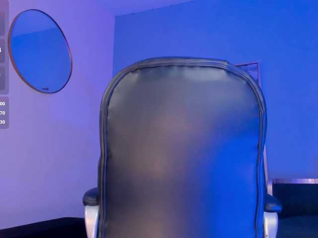 SophieBarnett's BongaCams show and profile