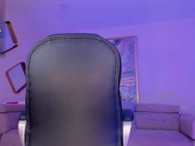 SophieBarnett's BongaCams show and profile