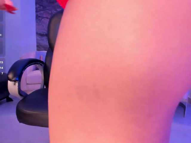 SophieBarnett's BongaCams show and profile