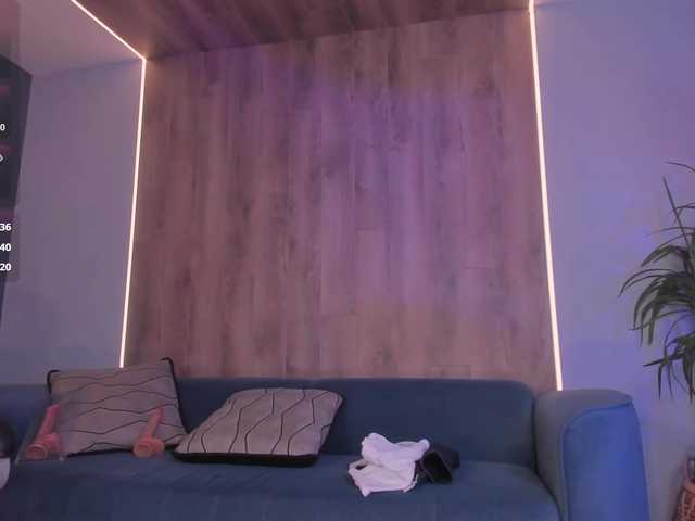 SophieBarnett's BongaCams show and profile