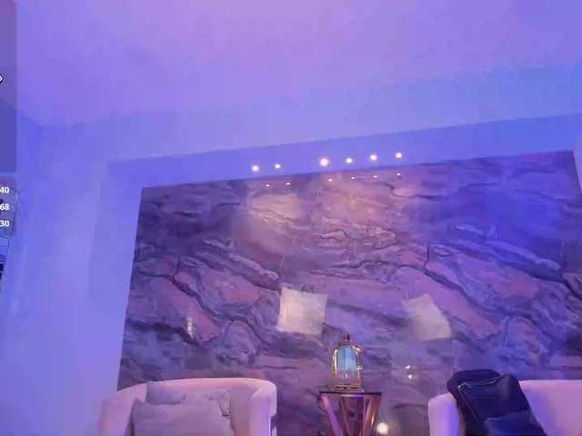 SophieBarnett's BongaCams show and profile