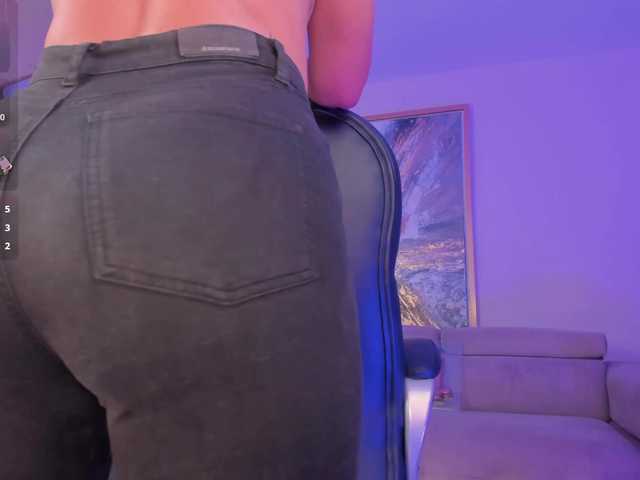 SophieBarnett's BongaCams show and profile