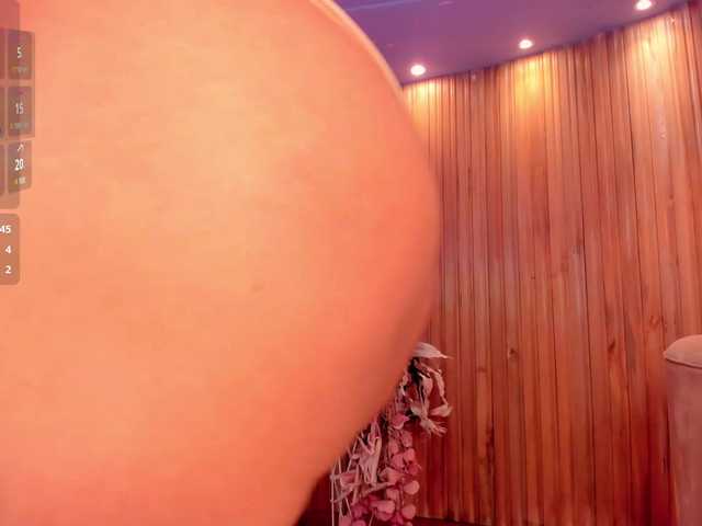 Sex chat gratuit in direct cu SophieBarnett pe BongaCams
