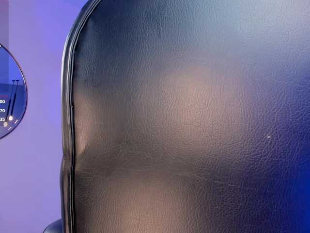 le modèle SophieBarnett est en webcam porno dans un show sur le site bongacams, il possède les tags suivants: Latino/Hispanic,Blonde,Shaved