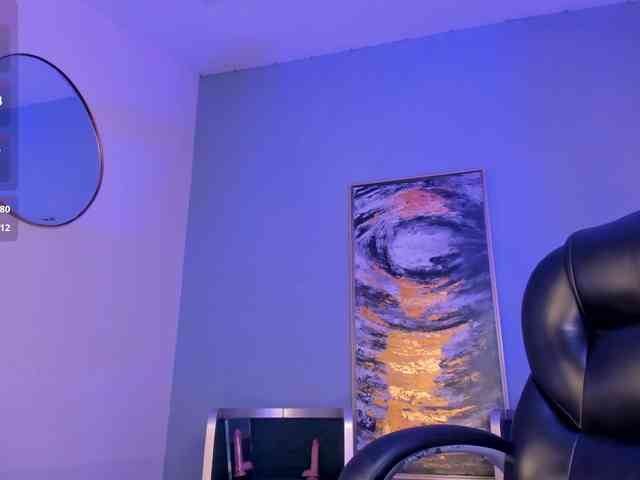 SophieBarnett webcam