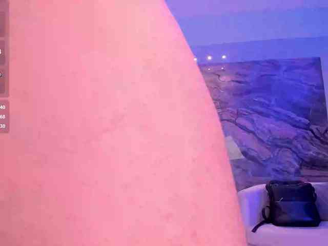 SophieBarnett webcam