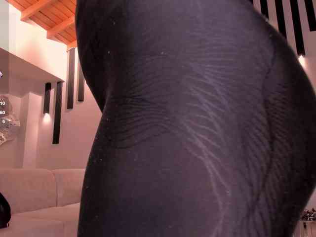 SophieBarnett webcam