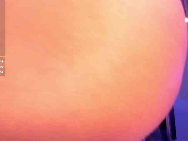 SophieBarnett webcam