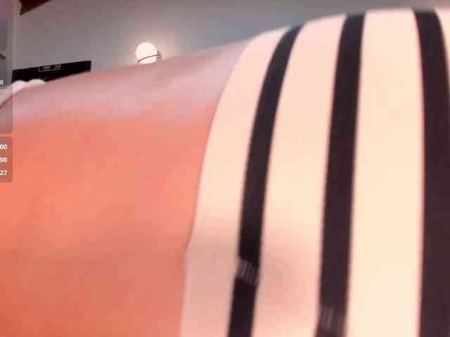 SophieBarnett webcam