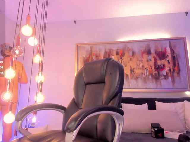 SophieBarnett Live Webcam on BongaCams