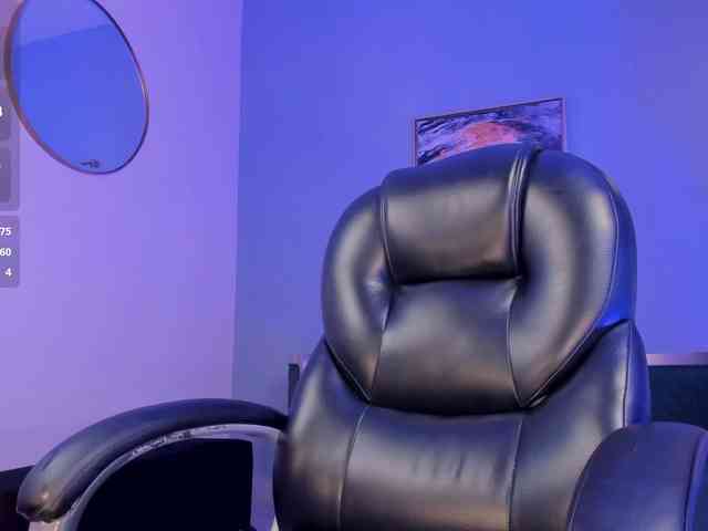 SophieBarnett webcam