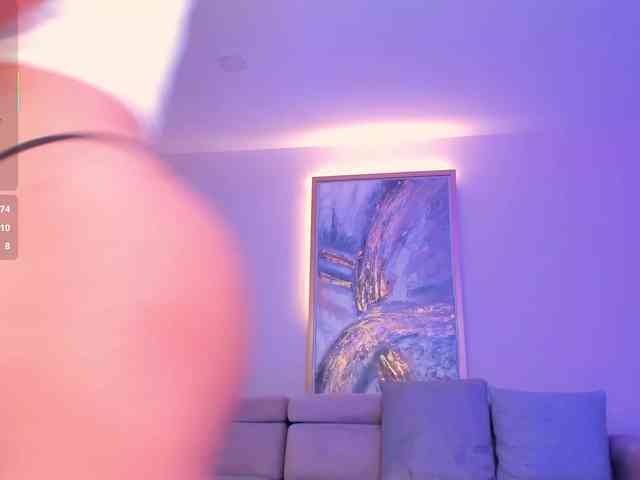 SophieBarnett webcam