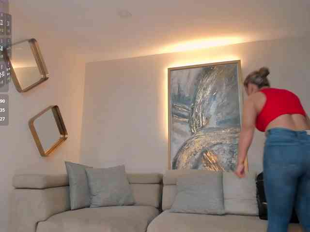 SophieBarnett webcam