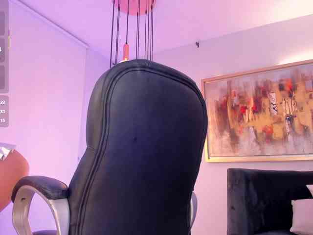 SophieBarnett webcam