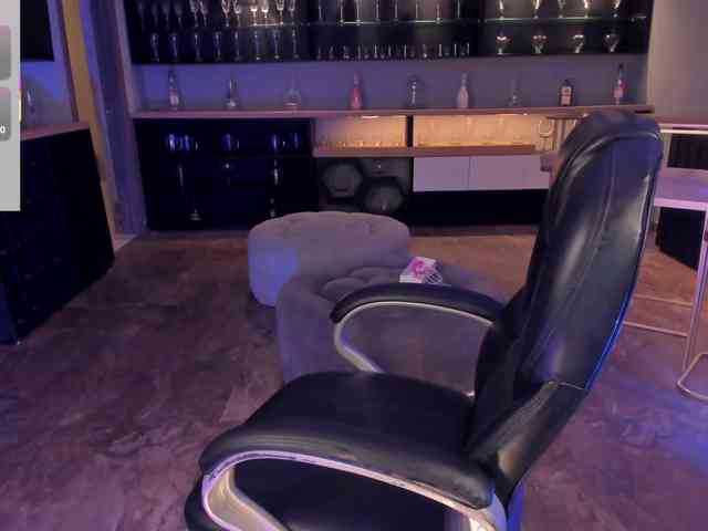 SophieBarnett Live Webcam on BongaCams