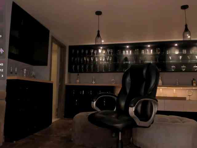 SophieBarnett webcam