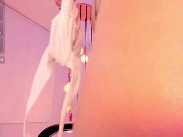 SophieBarnett webcam