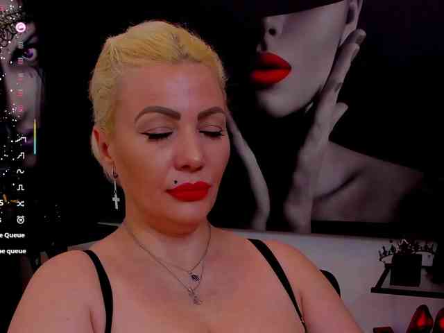 Mistress-Marilyn webcam
