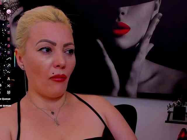 Mistress-Marilyn webcam