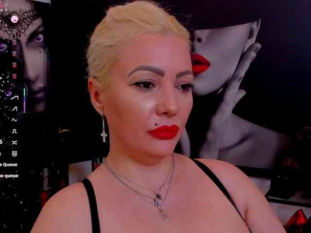Mistress-Marilyn webcam