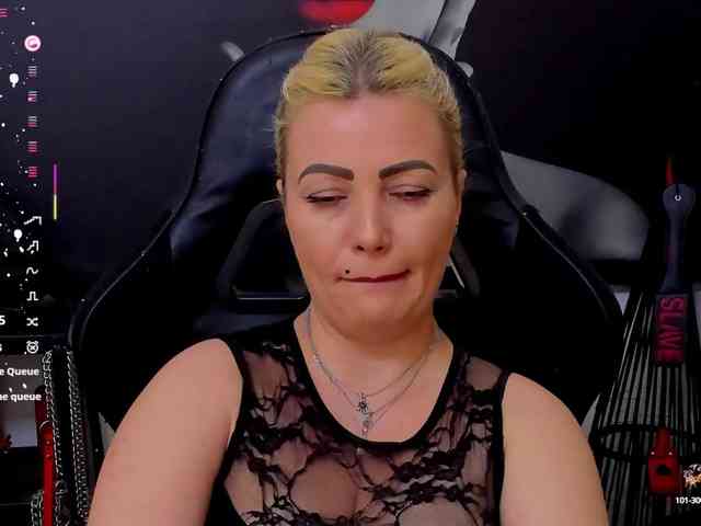 Mistress-Marilyn webcam