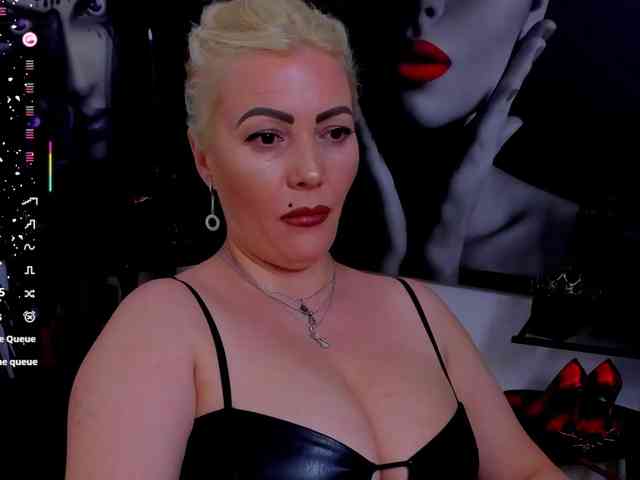 Mistress-Marilyn webcam