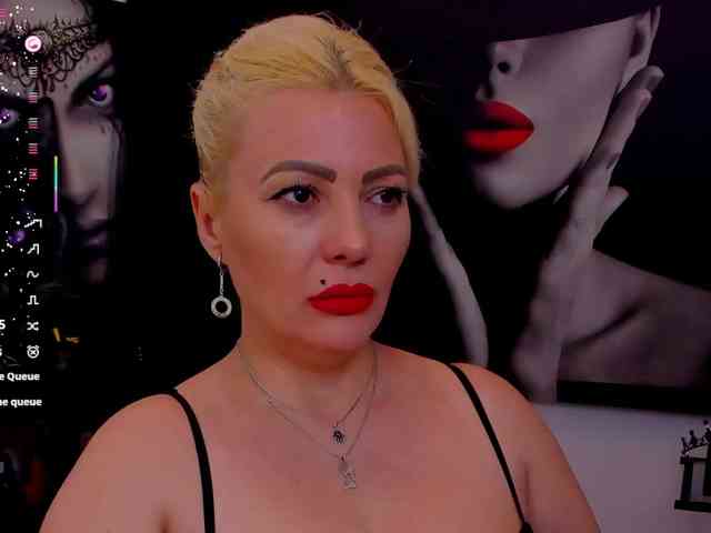 Mistress-Marilyn webcam