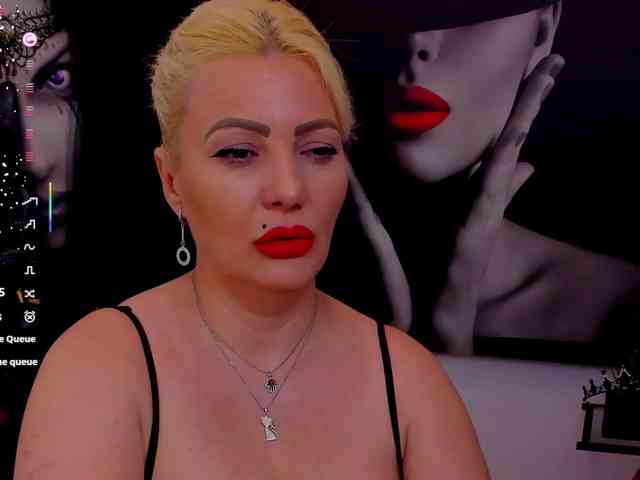 Mistress-Marilyn webcam