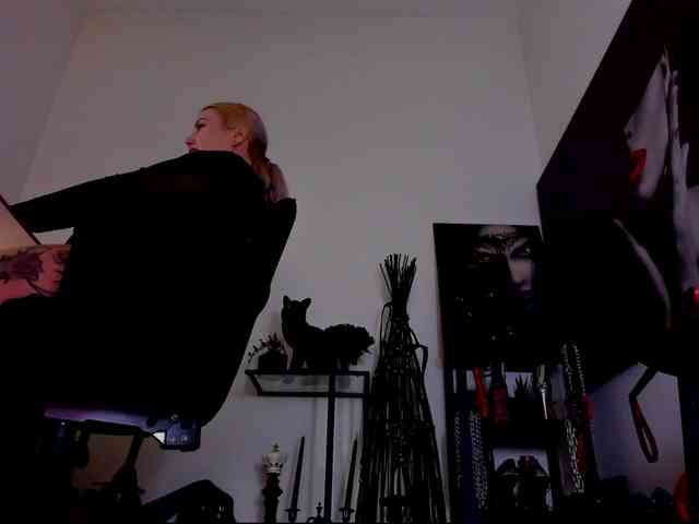 Mistress-Marilyn Live Webcam on BongaCams