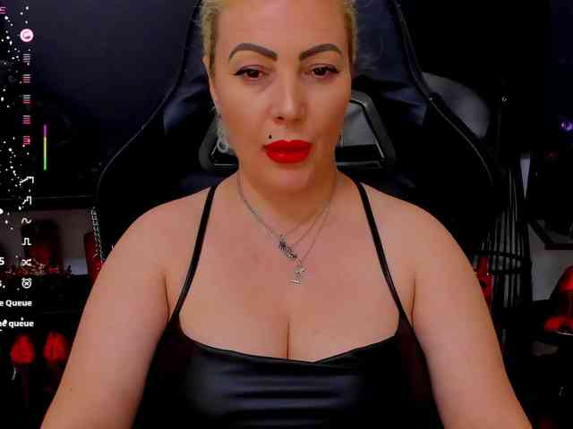 Mistress-Marilyn webcam