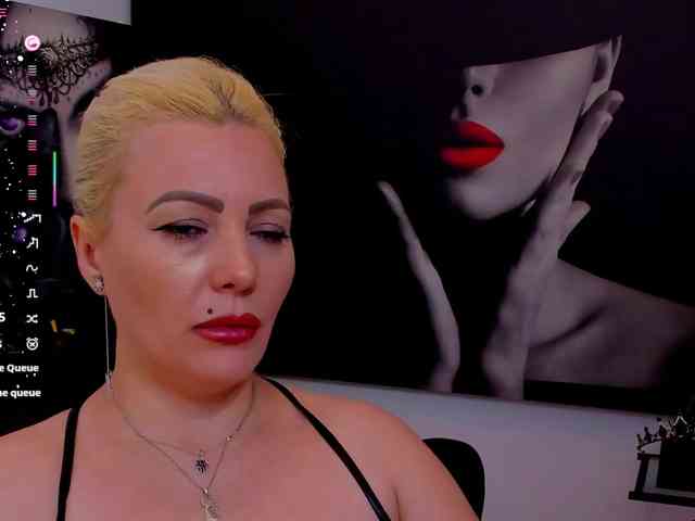 Mistress-Marilyn webcam
