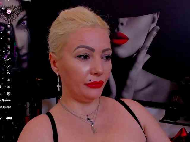 Mistress-Marilyn webcam