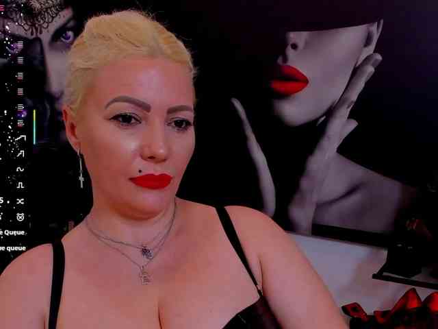 Mistress-Marilyn webcam