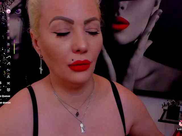 Mistress-Marilyn webcam