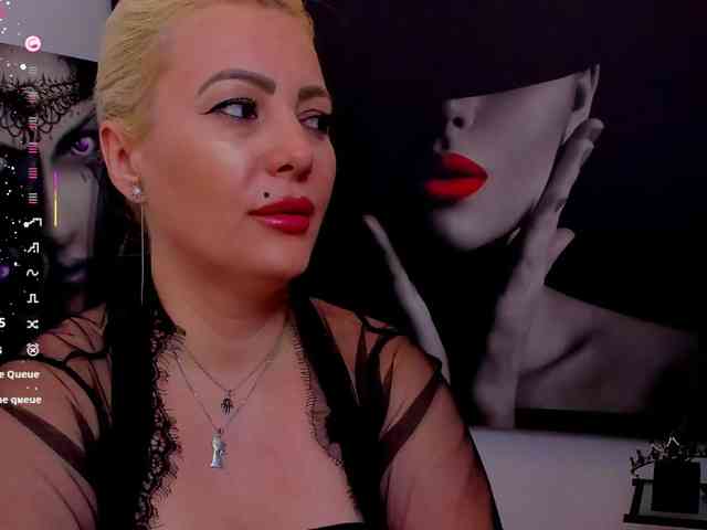 Mistress-Marilyn webcam
