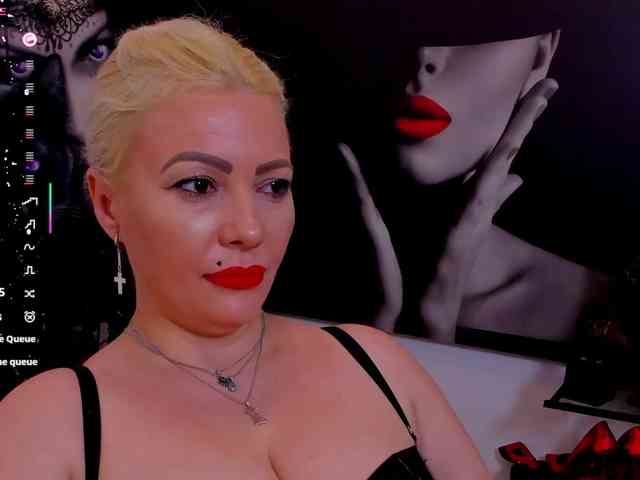 Mistress-Marilyn webcam
