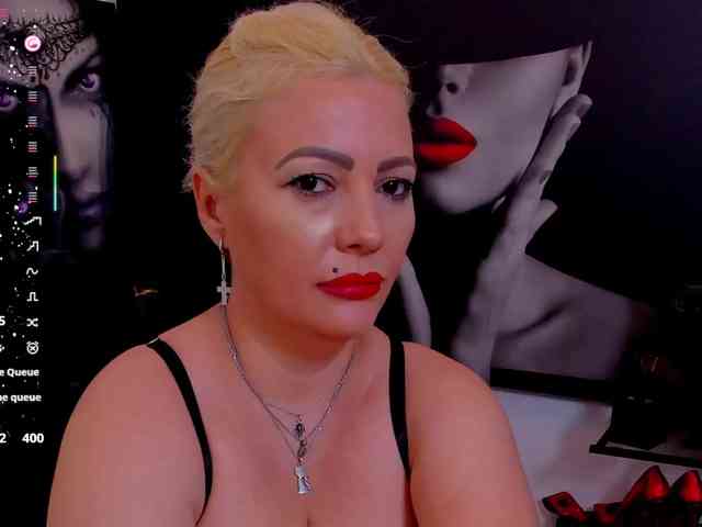 Mistress-Marilyn webcam