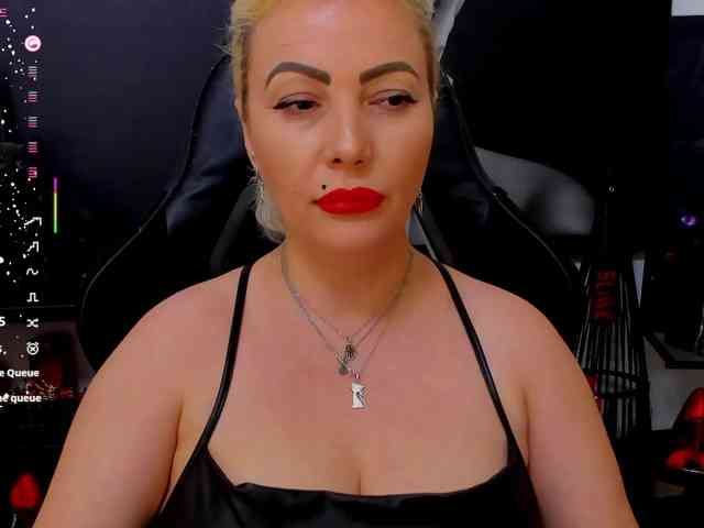 Mistress-Marilyn webcam