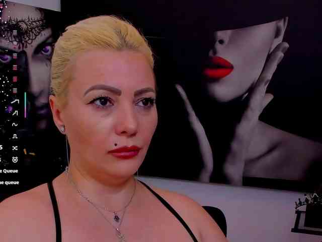 Mistress-Marilyn webcam