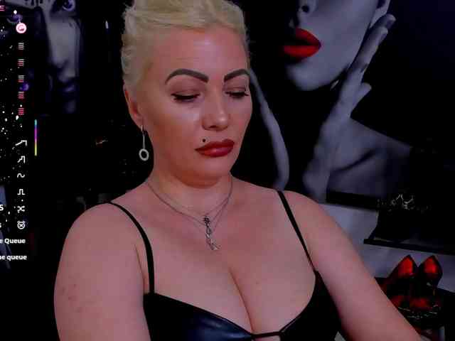Mistress-Marilyn webcam