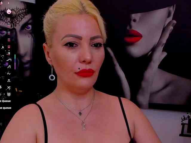 Mistress-Marilyn webcam