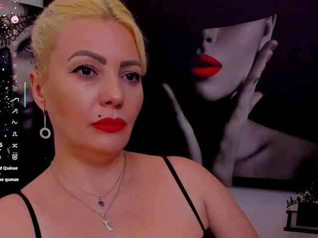 Mistress-Marilyn webcam