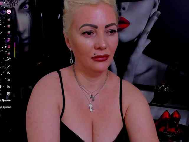 Mistress-Marilyn webcam