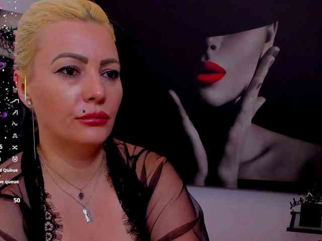 Mistress-Marilyn webcam