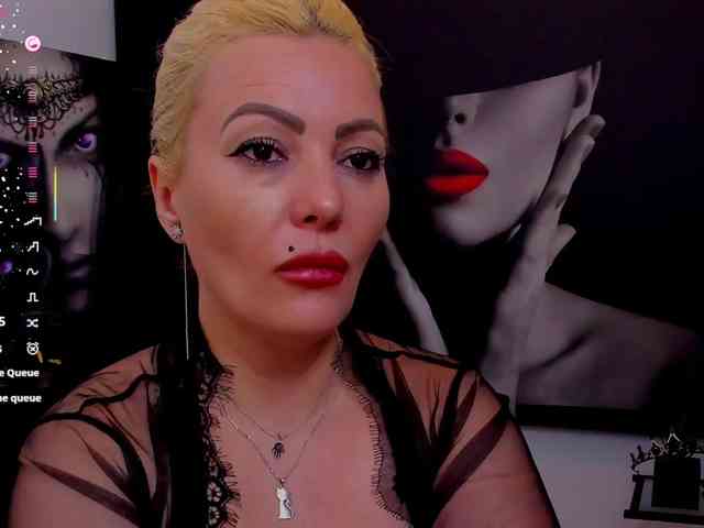Mistress-Marilyn webcam