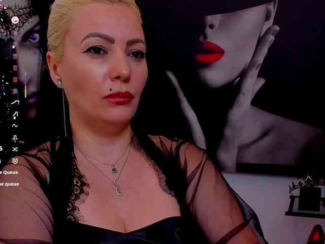 Mistress-Marilyn webcam